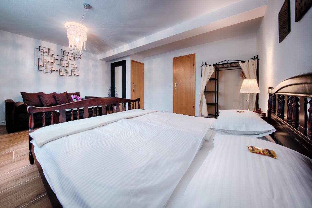 B&B Villa Вис Екстериор снимка