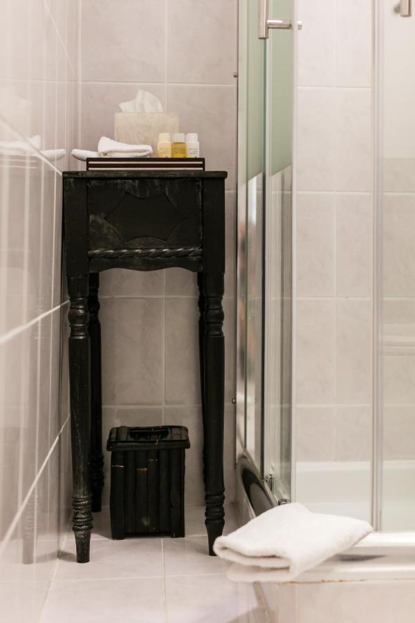 B&B Villa Вис Екстериор снимка